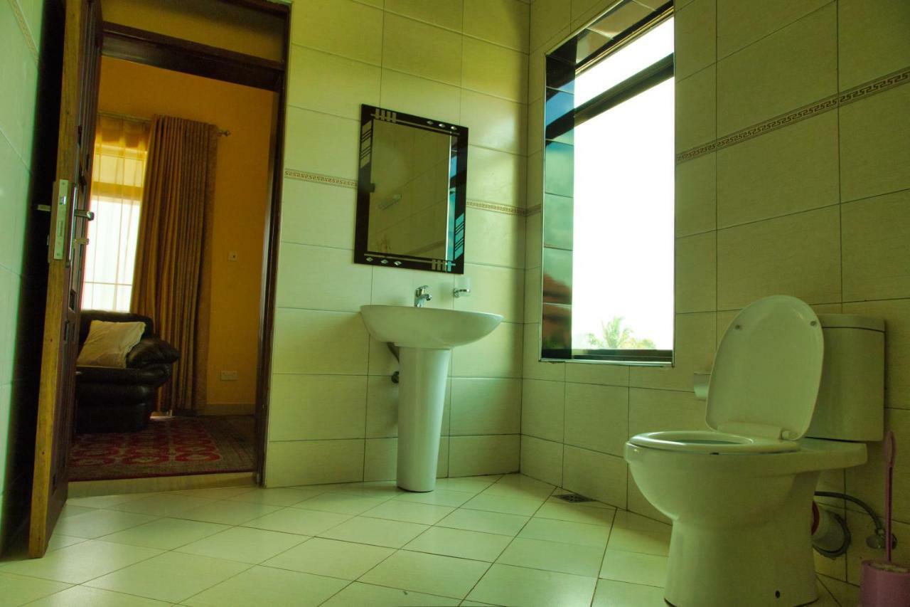 Lakepoint Villa عنتيبي المظهر الخارجي الصورة